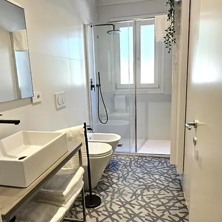 Appartement Cozy Small With Private Garden *
